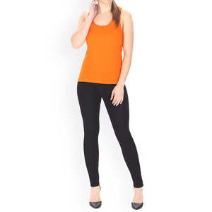 Precio al por mayor: Tops deportivos transpirables para mujer, de secado rápido, antiencogimiento y personalizables, para gimnasio, yoga y fitness, con MOQ bajo. - Product Image 6