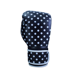 Gants de boxe sur mesure de haute qualité, conçus sur mesure, confortables, avec sangle de fermeture à boucle, tailles et logo personnalisés - Product Image 4
