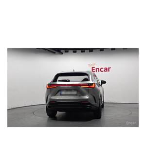 Lexus NX Premium Modelo Diciembre 2024, 9219 km, Volante a la Izquierda, Asientos de Cuero, Cámara Trasera - Product Image 4