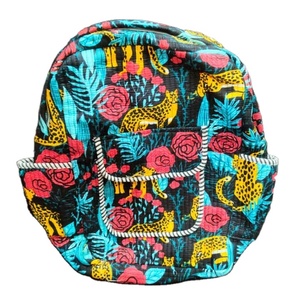 Mochila Unisex Antirrobo Acolchada de Algodón con Cierre de Cremallera y Broche, Hecha a Mano con Estampado en Bloques, para la Escuela, Campamento, para Mujeres y Niñas - Product Image 1