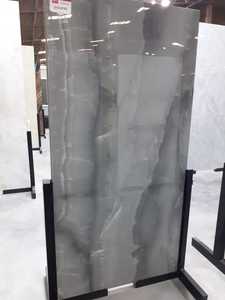 กระเบื้องพอร์ซเลน PGVT ขนาด 800x1600 มม. ภาพจริงของกระเบื้องเคลือบเงาสูงลายหินอ่อน ขนาด 800x1600 มม. (80x160 ซม.) ภาพจริงของกระเบื้อง - Product Image 6