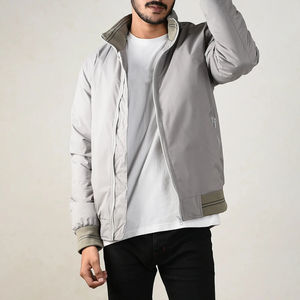 Vestes bomber pour hommes de qualité supérieure, légères, fabriquées professionnellement, couleur unie, fermeture éclair intégrale, personnalisables - Product Image 3