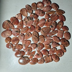 Lot en gros de cabochons de pierre de soleil orange naturelle de haute qualité, formes variées, polis, certifiés par un tiers, 20-45mm - Product Image 1