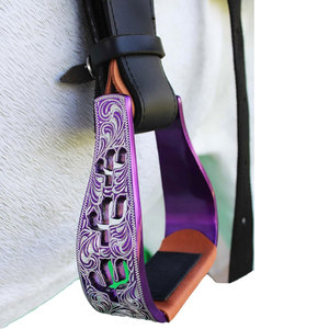 Estribos Premium de Aluminio Ligero para Exhibición Ecuestre Western, con Diseño Intrincado de Cactus, Inclinados y Angulados de 5 pulgadas, para Carreras de Barriles - Product Image 3