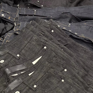 Custom High Quality Vintage Selvedge Denim <b>Jeans</b> for Men Streetwear Style with <b>Button</b> Baggy Boot Cut for Winter - Product Image 4
