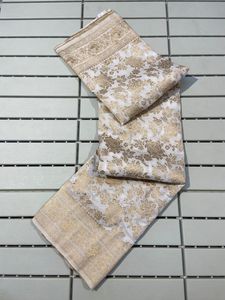 Sari indio étnico elegante de seda khadi georgette pura y suave con trabajo de zari, para novias, bodas, fiestas de graduación, playa y eventos. - Product Image 2