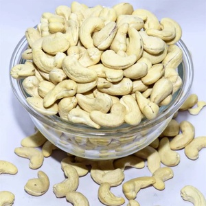 Noix de cajou crues biologiques de qualité supérieure, emballage en vrac, provenance Afrique, marque CREKS, pour la transformation alimentaire - Product Image 3
