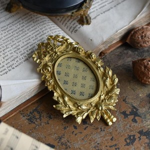 Antique Style <b>Gold</b> Oval Photo <b>Frame</b> Decorative Picture <b>Frame</b> for Tabletop Wall Hanging Premium Home Hotel Restaurant Decoration - Product Image 1