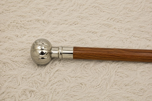 Bastón de Paseo Artesanal de Metal con Perilla Estriada, Elegante Bastón de Caballero con Eje de Madera de Palisandro Pulido Estilo Victoriano, Bastón de Madera Vintage - Product Image 3