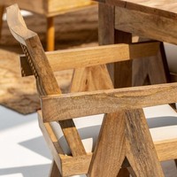 Banc en bois d'acacia foncé Vandana Falcon Aston avec assise confortable pour maisons modernes et extérieurs