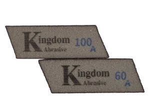 Éponge de ponçage personnalisable en oxyde d'aluminium à angle carré de dureté moyenne pour le travail manuel Support OEM - Product Image 5