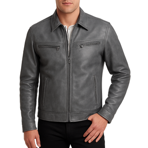 Veste motard tendance en argent métallisé pour homme, avec texture en cuir lisse. - Product Image 1