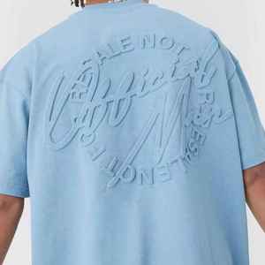Ensemble t-shirt et short pour homme, bleu clair, col rond, tissu tricoté uni, style décontracté, respirant, pour l'été - Product Image 5
