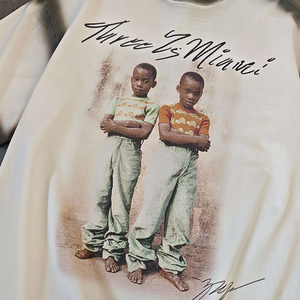 T-shirt Homme Oversize à Manches Longues Respirant et Écologique ThreeZ Miami, Imprimé Photo, Style Urbain, Col Rond, Grande Taille, en Jersey de Coton - Product Image 3