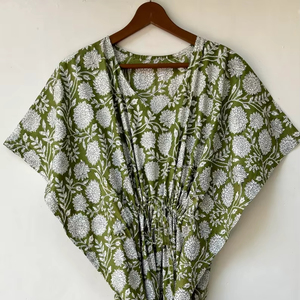 Vestido Kaftán Casual de Verano sin Mangas con Estampado Floral Tropical Digital, de Algodón, para Mujer, Islas del Pacífico Asiático, Disponible en 10 Tallas - Product Image 1