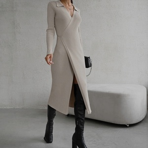 Robe portefeuille élégante pour femme, unie, col en V, manches courtes, fermeture portefeuille, taille élastique, ornée de perles, confortable, en matière légère - Product Image 5