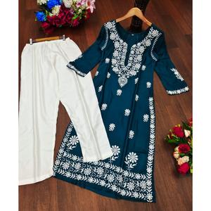 เรยอน Chickenkari ดีไซเนอร์พร้อมเคอร์ติงานเย็บปักถักร้อย - Product Image 2