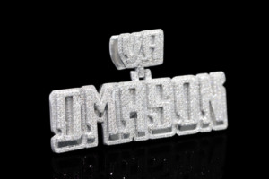 Colgante con Letra 'Iced' de Jameson, Chapado en Plata, Aleación con Pedrería, Estilo Hip Hop, Unisex, para Regalo - Product Image 1