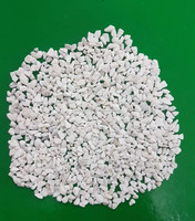 Hoog Calcium 1-3Mm Carbonaat Voedingskwaliteit Kalksteen Korrelig Gezond Vee Pluimvee Aquacultuurlandbouw