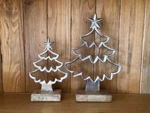 Decorative Metal <b>Christmas</b> <b>Tree</b> Sculpture with Wooden Base <b>Christmas</b> Decoration Sculpture in Affordable Price - Product Image 4