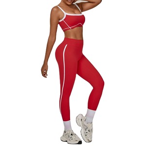 Ensemble de yoga 2 pièces pour femme : Soutien-gorge de sport sans couture à col carré et bretelles spaghetti, taille haute, effet push-up, et legging long doux - Product Image 5