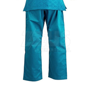 Uniforme de Karate Ligero de Primera Calidad para Artes Marciales, Servicio OEM, Logotipo Personalizado Aprobado, Venta al Por Mayor - Product Image 2