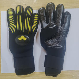 Guantes de Portero de Fútbol de Cuero Negro y Amarillo con Goma Antideslizante, Correa de Muñeca Ajustable con Cierre de Gancho y Bucle, Unisex, Deportivos - Product Image 4