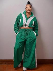 Conjunto Deportivo para Mujer en Verde y Blanco con Bloques de Color, Manga Tres Cuartos, Cuello en V, Corte Holgado, Estilo Urbano, Pantalones Largos de Verano - Product Image 3