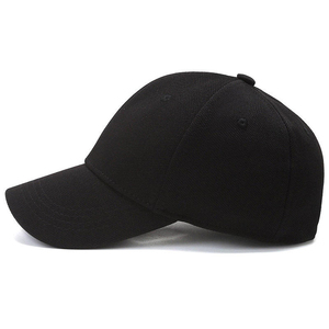 Gorra de Béisbol Negra de 6 Paneles con Logotipo Personalizado, Gorra Unisex de Color Sólido con Corona Estructurada - Product Image 2