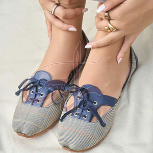 Chaussures plates faites à la main, écologiques, durables, à lacets, personnalisables, légères, pour l'été, avec de magnifiques broderies et des éléments rafraîchissants - Product Image 3