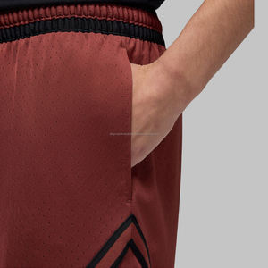 Nuevos pantalones cortos para hombre de verano de secado rápido, finos, transpirables, de Color sólido, deportivos, impermeables, para correr, Fitness, baloncesto, pantalones cortos informales - Product Image 3