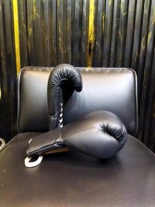 Gants de boxe vintage en cuir tanné, faits à la main, robustes, pour l'entraînement, finition classique de qualité supérieure pour le sparring de boxe - Product Image 1