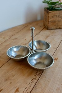 Juego de Tazones para Aperitivos de 3 Niveles, Diseño Moderno, Metal Plateado Martillado, Asas con Forma de Rama, Apto para Lavavajillas, Ecológico, para Uso en el Hogar y Hoteles, Lavie Creations - Product Image 5