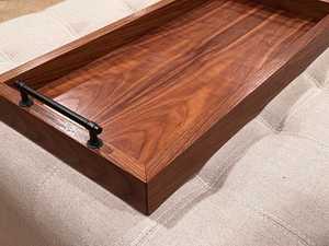Plateau de service rectangulaire en bois et résine, design classique, finition polie durable pour les mariages - Product Image 6