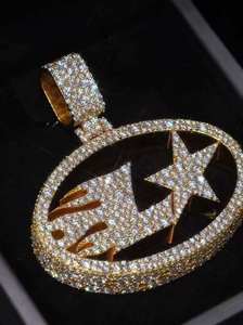 Colgante de Moissanita con Corte Princesa y Diseño de Estrella, Chapado en Plata de Ley 925, Joyería Hip Hop con Logotipo Personalizado - Product Image 1