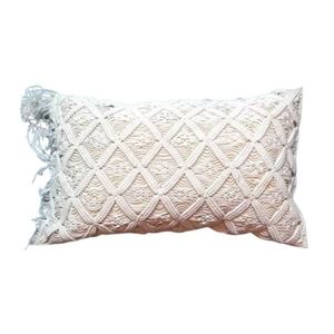 Housse de coussin rectangulaire à motif géométrique crocheté à la main, style bohème, coton biologique, décoration d'intérieur, taie d'oreiller - Product Image 1