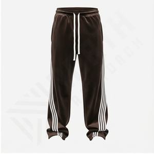 Fabricante Vintage de gran tamaño lavado con ácido pantalones de chándal con diamantes de imitación Jogger cortar y coser pantalones de chándal acampanados hombres - Product Image 2