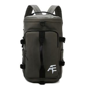 Bolsa Deportiva de Gimnasio Personalizada para Fin de Semana, Pequeña, para Hombres y Mujeres, con Compartimento para Zapatos y Bolsillo Impermeable - Product Image 6