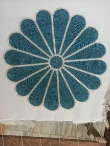 Napperon artisanal religieux écologique en tissu perlé avec perles de rocaille - Product Image 3