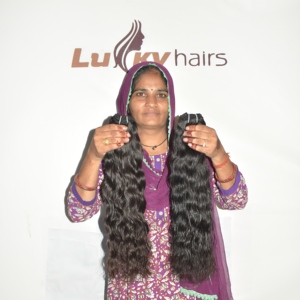 Extensions de cheveux naturels indiens Remy double drawn ondulés, coupés à plat, noir naturel, tissage complet à la machine pour femmes - Product Image 6