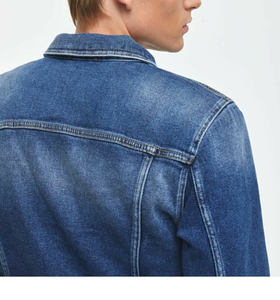 Veste en jean délavé noir pour homme Outfitize, veste en jean gris robuste, tissu en coton durable, manteau en jean décontracté - Product Image 4