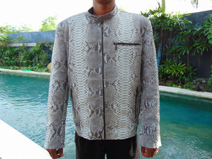 Chaqueta Bomber de Invierno de Cuero Vacuno Fabricada a Medida para Hombre, Impermeable y Cortavientos, Logotipo Frontal Personalizable - Product Image 5