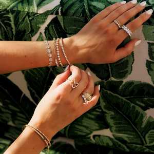 Anillos de declaración con diseño de mariposa y diamantes cultivados en laboratorio, de oro de 14K y 18K, con engaste de puntas, diseño calado y diseño de racimo, tipo banda de cóctel, para mujer, al por mayor - Product Image 3