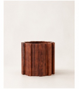 Jardinière en bois moderne artisanale pour la décoration intérieure, pot à fleurs rayé en bois massif pour les plantes succulentes et les plantes décoratives - Product Image 6