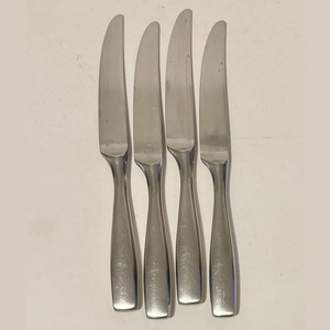 Ensemble de couteaux à beurre en acier inoxydable brillant faits à la main, avec manche argenté design, pour restaurant et vaisselle de mariage - Product Image 4