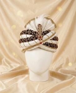 Turbante de Novio de Lujo Safa |   Pagri de Terciopelo Premium para Boda con Kundan Kalgi |   Tocados Étnicos Tradicionales Indios para Hombres y para la Ceremonia Baraat - Product Image 1