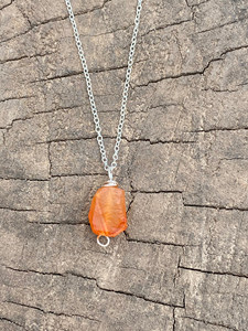 Collar con colgante de joyería Leo con plata de ley 925, cristal pulido dorado, cornalina, piedra natal de Julio, chapado en oro - Product Image 2