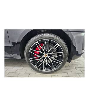 Porsche Macan 2.9 GTS 2023 avec sièges en cuir, conduite à gauche, caméra de recul, seulement 19 864 km parcourus - Product Image 5