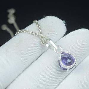 Pendentif Cœur Unique en Alexandrite, Argent Sterling 925, Collier Minimaliste à Changement de Couleur Fait Main - Product Image 2