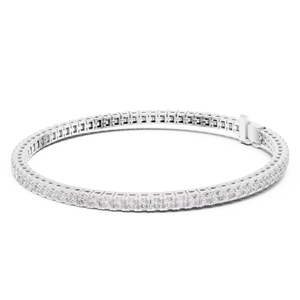 Bracelet tennis abordable en or blanc massif 18 carats plaqué rhodium, serti de pierres de laboratoire taille princesse, avec fermoir dissimulé, idéal pour offrir, pour les fêtes ou au quotidien - Product Image 1